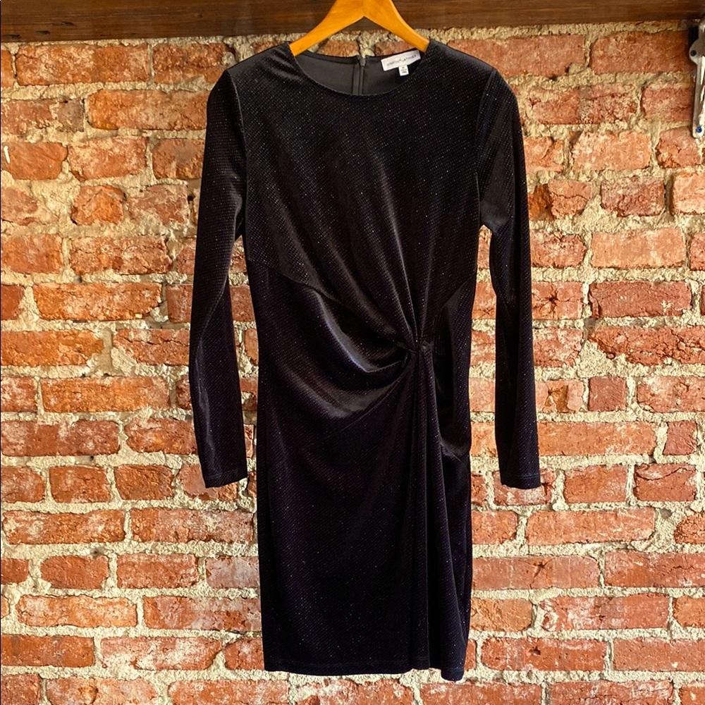 Gibson & Latimer Velvet knot dress